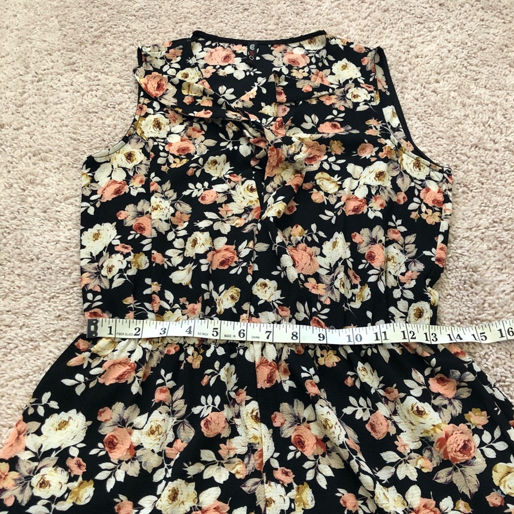 Romper - Picture 6 of 7